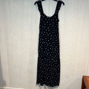 Divided H&M Floral A Line Dress with Flounce at the Bottom, Size S